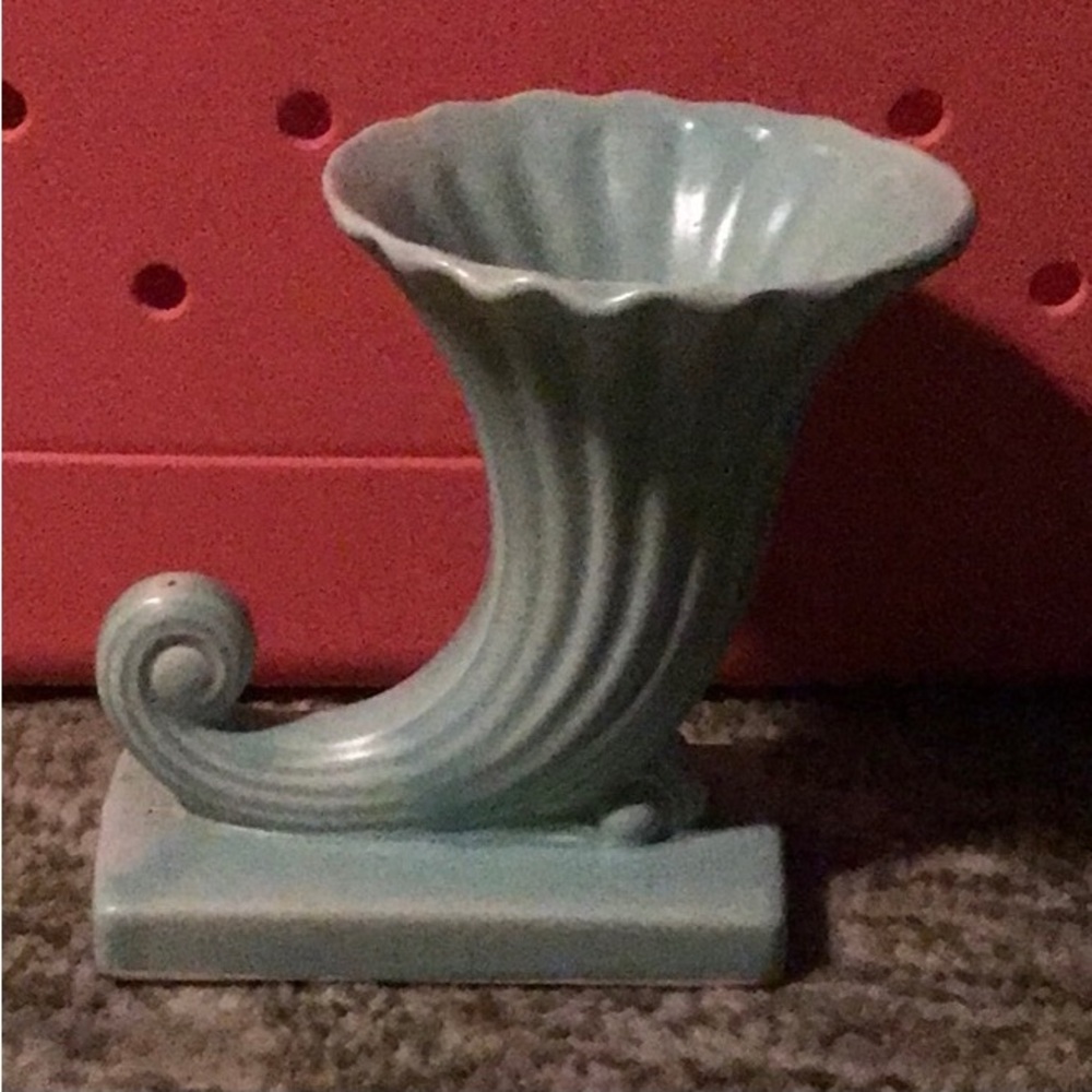 McCoy Pottery Cornucopia Vase